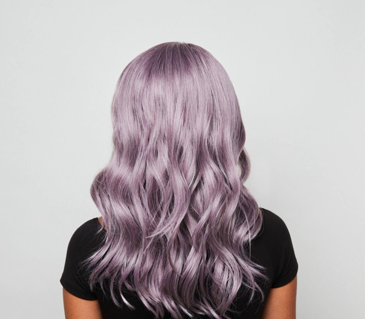 Divine Wavez Wig by Rene of Paris | Muse Collection | Beautiful Wavy Look - By Laura Mayers