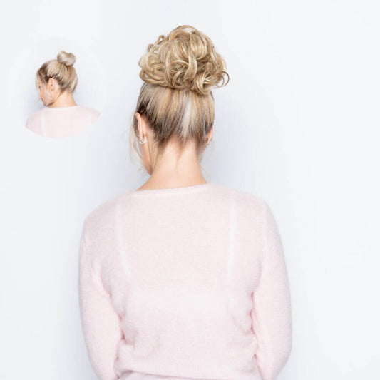 Curly Hair Messy Bun Scrunchie | Effortless Curly Updo - By Laura Mayers
