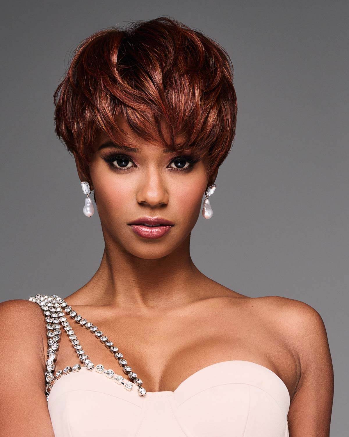 Jada Wig by Kim Kimble | Short & Sassy - By Laura Mayers