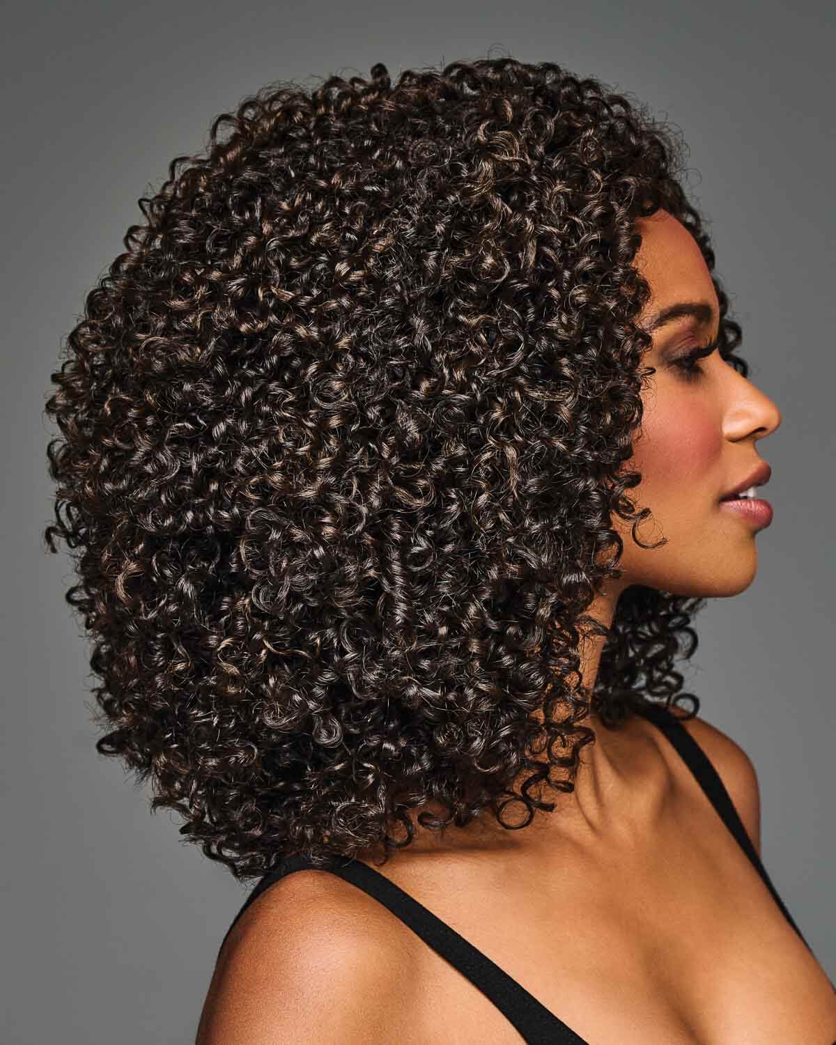 Makayla Wig by Kim Kimble | Effortless Style - By Laura Mayers